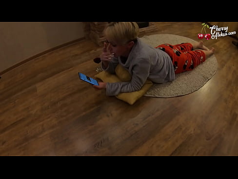 ❤️ Gekke Blondine Pijpt Enorme Pik en Stuitert Er Op - Anale Seks ️❌ Porn video at nl.porno24-7.ru ❌️ ❌️❤